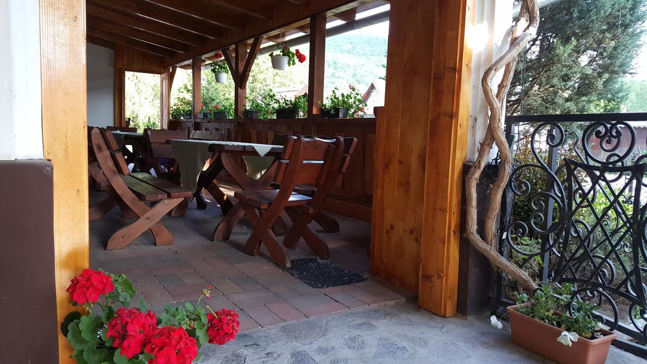 Felso Fogado Bed & Breakfast Felsotold Exterior photo